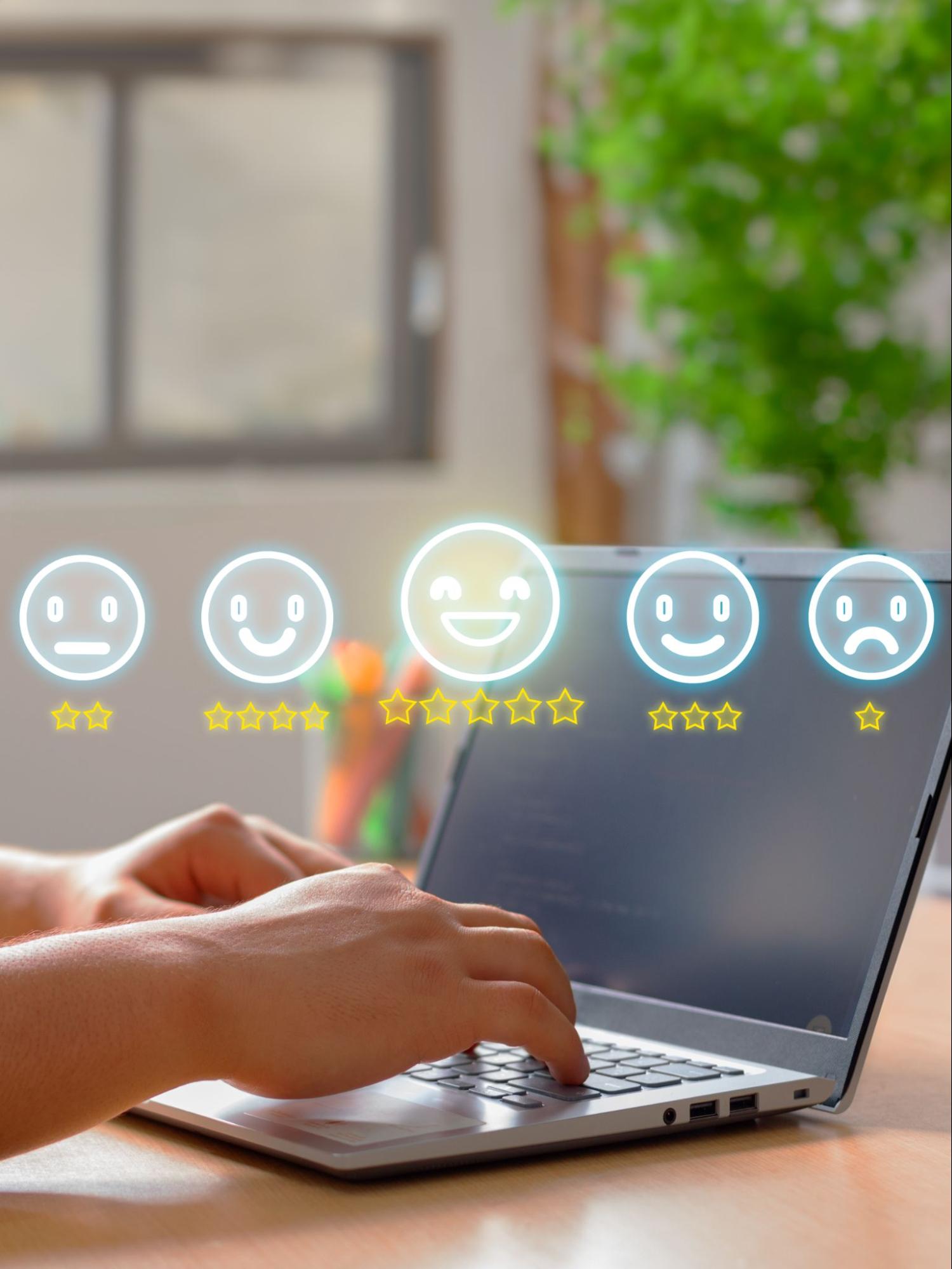 reviews with different star ratings